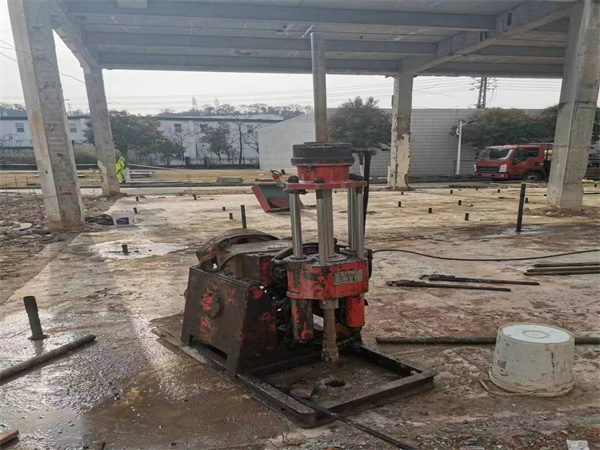 陆川袖阀管小导管注浆加固施工工艺